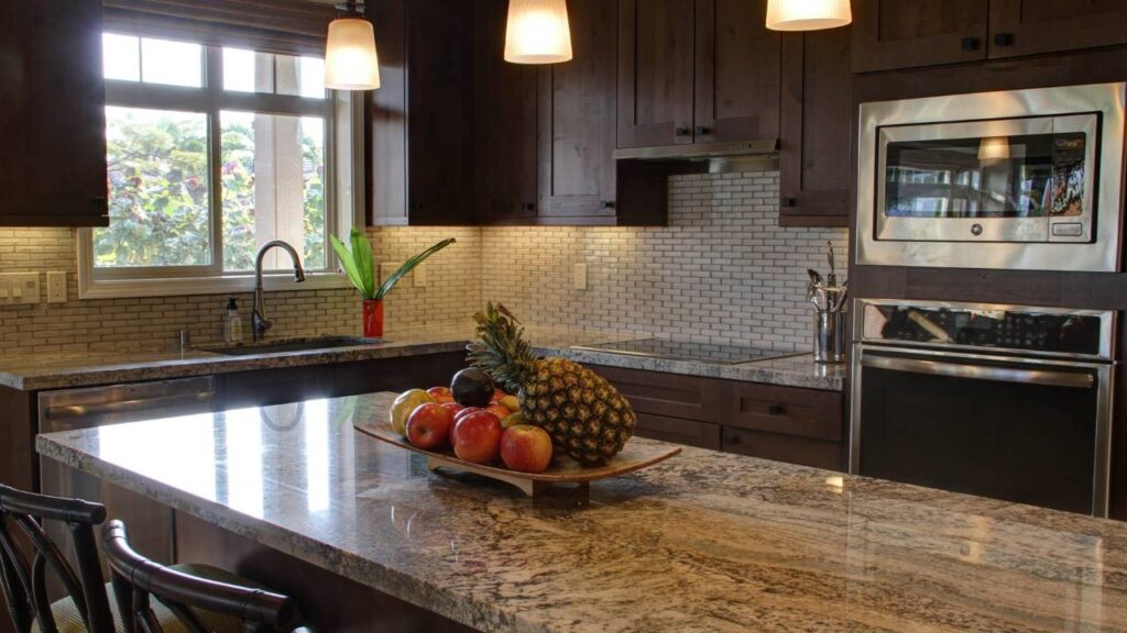 Contemporary kitchen with some fruit on the countertop